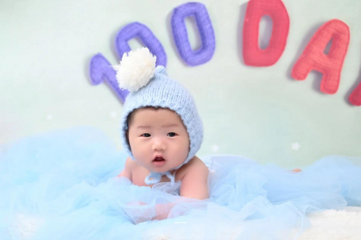 湛江四个月宝宝老吐奶 湛江四个月宝宝老吐奶